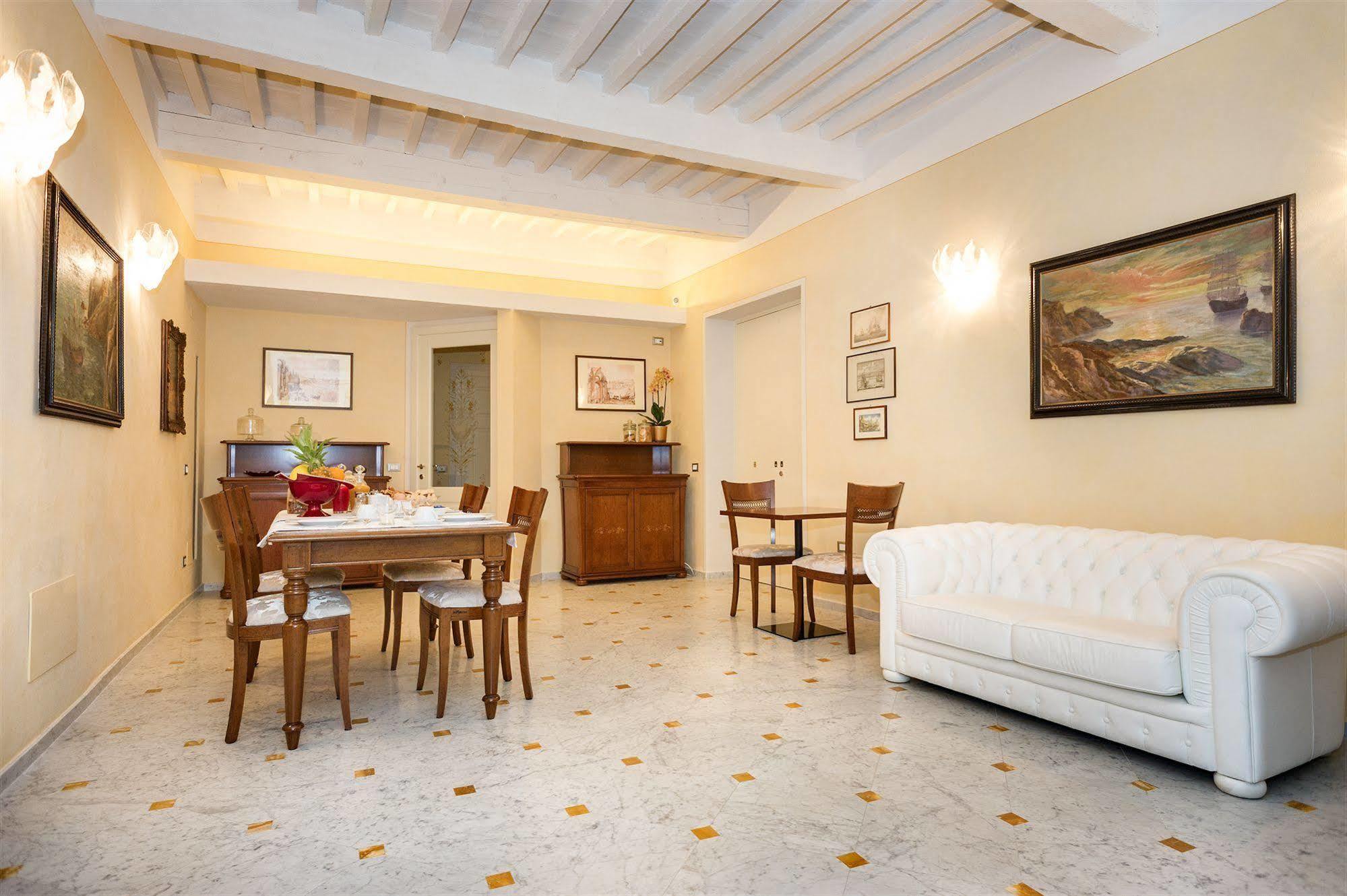 Relais Dei Mercanti B&B And Suites Pisa Ngoại thất bức ảnh