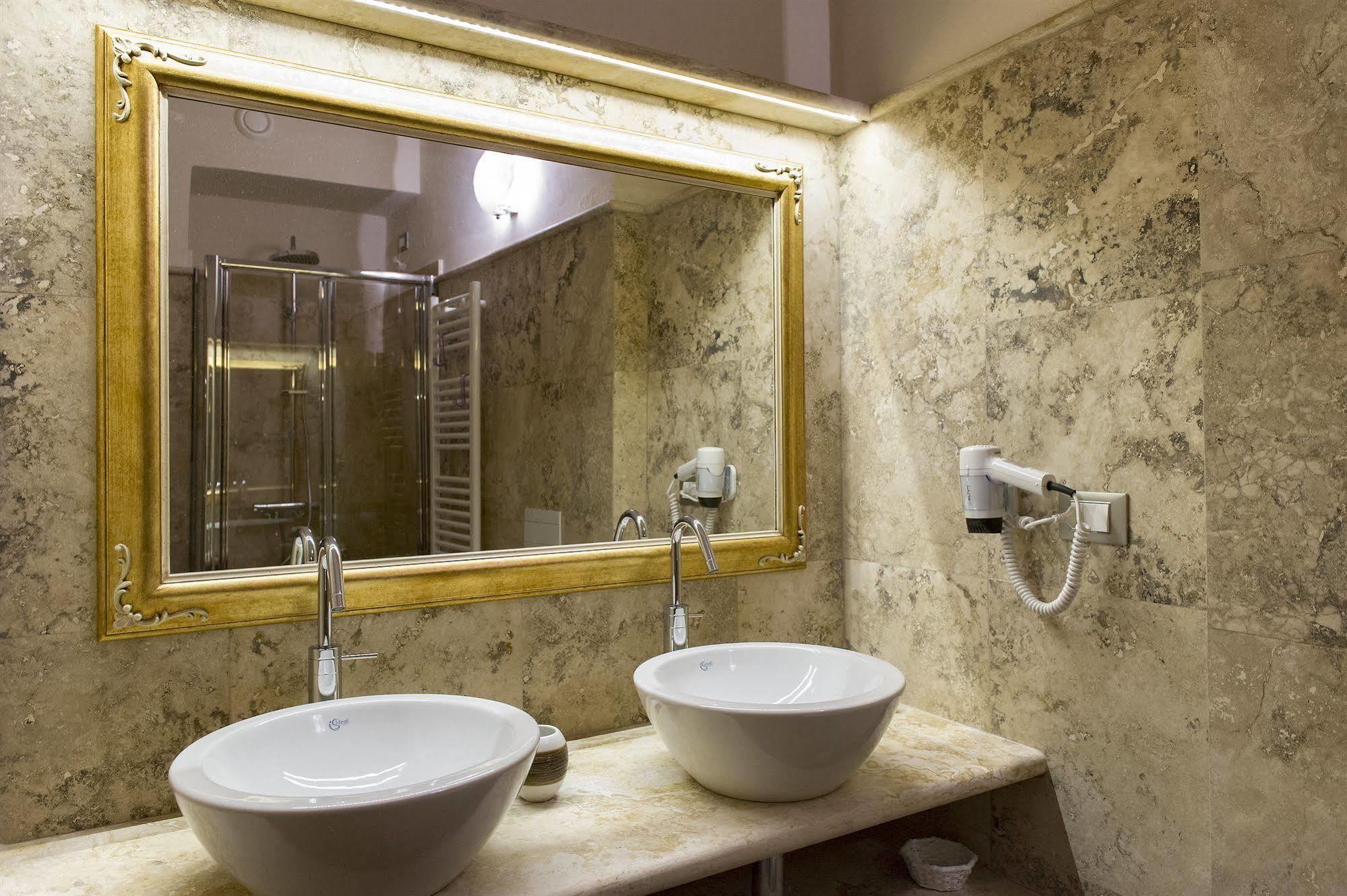 Relais Dei Mercanti B&B And Suites Pisa Ngoại thất bức ảnh