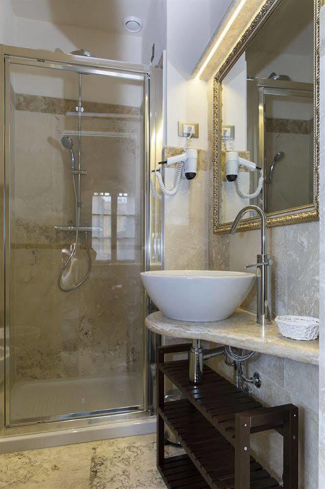 Relais Dei Mercanti B&B And Suites Pisa Ngoại thất bức ảnh